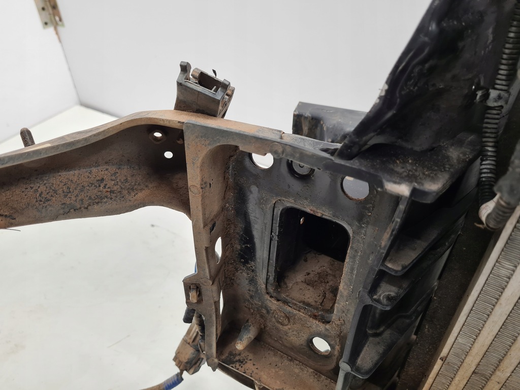 фото №11, Kia optima iii pas передний усилитель 1.7crdi