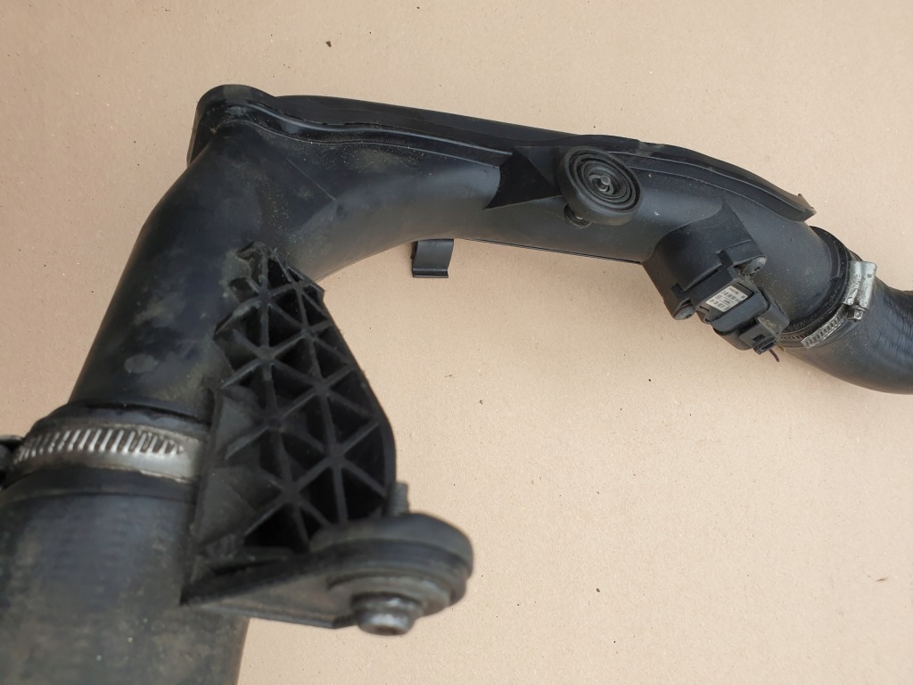 фото №12, Шланг труба інтеркулер датчик map датчик vw tiguan seat skoda audi оригінальний номер