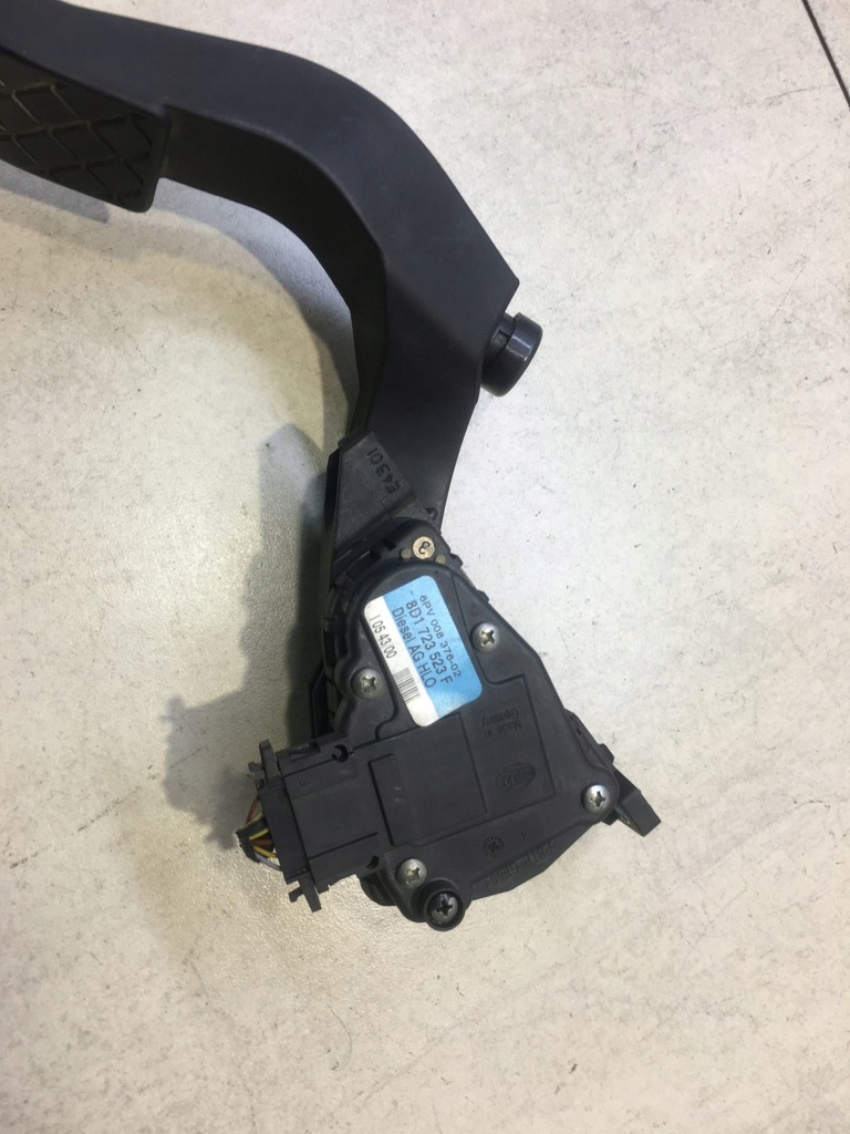 фото №5, Потенціометр газу a6 c5 2.5 rdi 8d1723523f