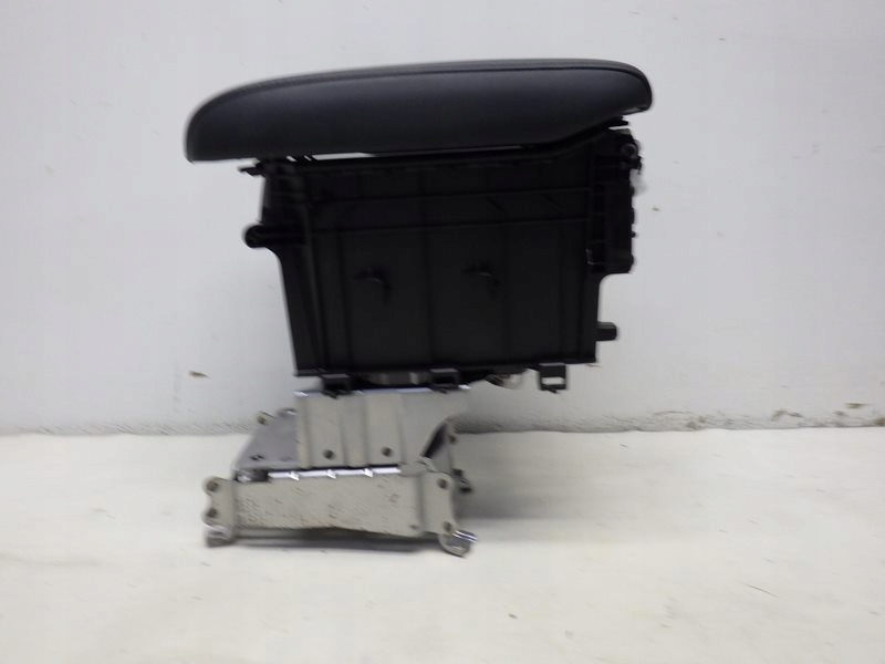 фото №4, Підлокітник toyota rav4 iv lift