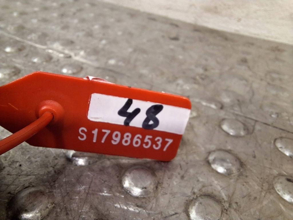 Купити Корпус молдинг стійка 788723599r renault twizy