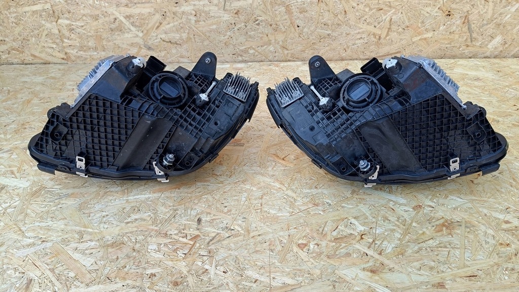 фото №5, Mercedes w205 lift performance полный лампы p+l idealne 2020r