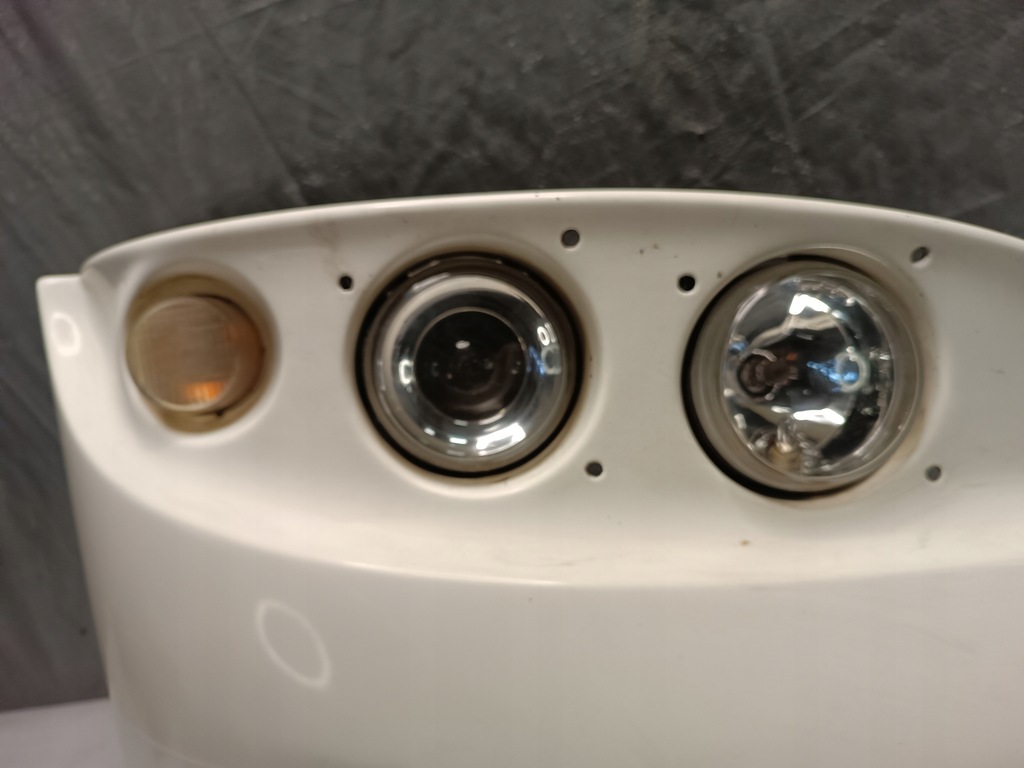 фото №6, Лампа фара права перед neoplan n4516