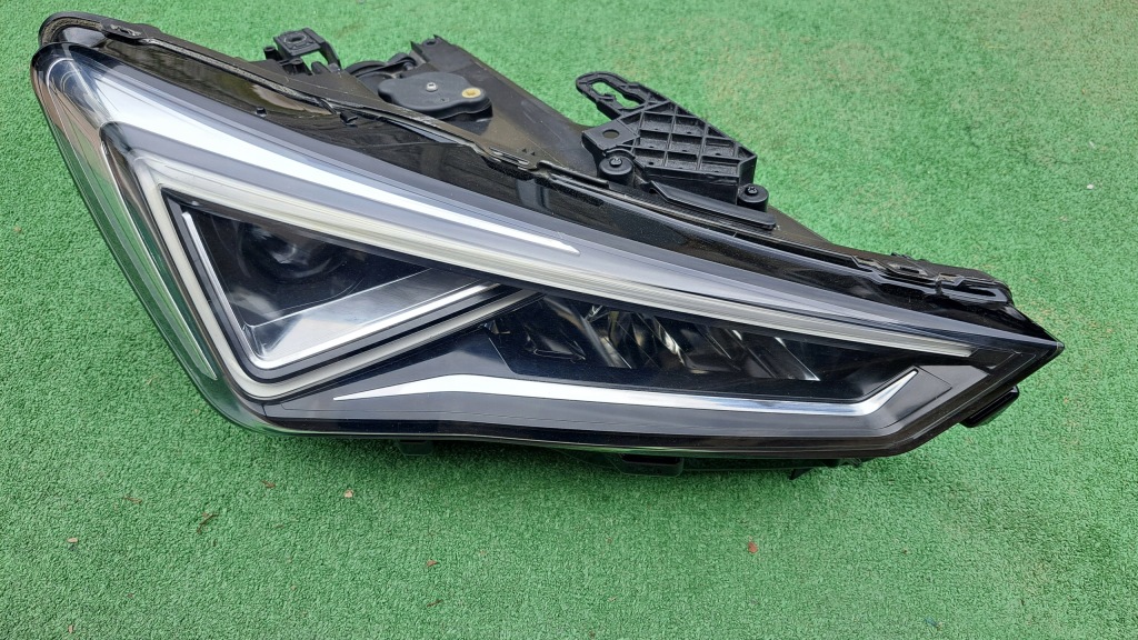 фото №1, Seat leon 4 iv 5fb full led лампа передняя kpl