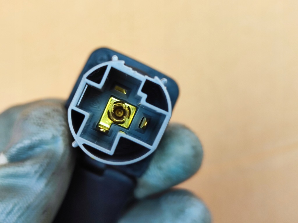 фото №6, Ford mondeo mk5 2.0 tdci роз'єм прикурювач