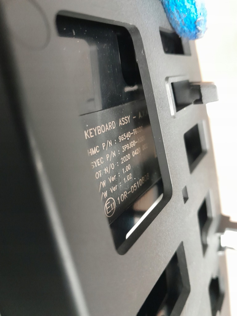 фото №10, Genesis gv70 2022- бардачок панель переключатели