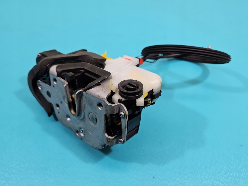 фото №1, Замок задня лівий 13579545 opel mokka a 5pin