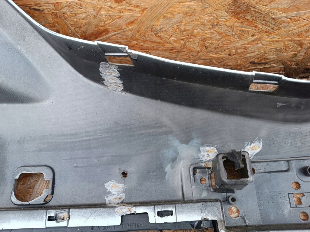 Купити Бампер перед передній gr1a50031 mazda 6 vi 2002-2005