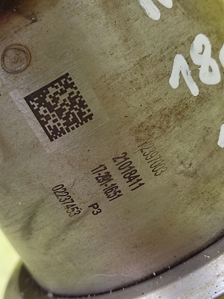 фото №10, Skoda rapid ii lift 1.6 tdi радиатор выхлопных газов 04l131512ag