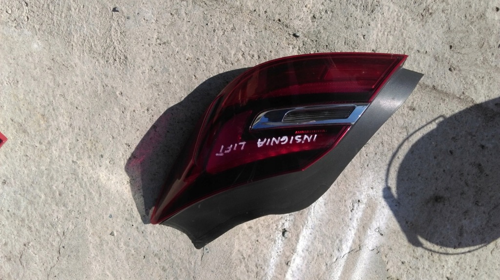Купить Opel insignia рестайлинг  hb - фара задняя правый  led