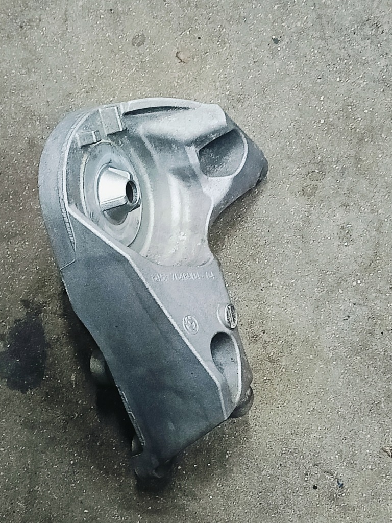 фото №5, Кронштейн компресор кондиціонера bmw m5 m8 x5m x6m g70 g07 idealny !!!