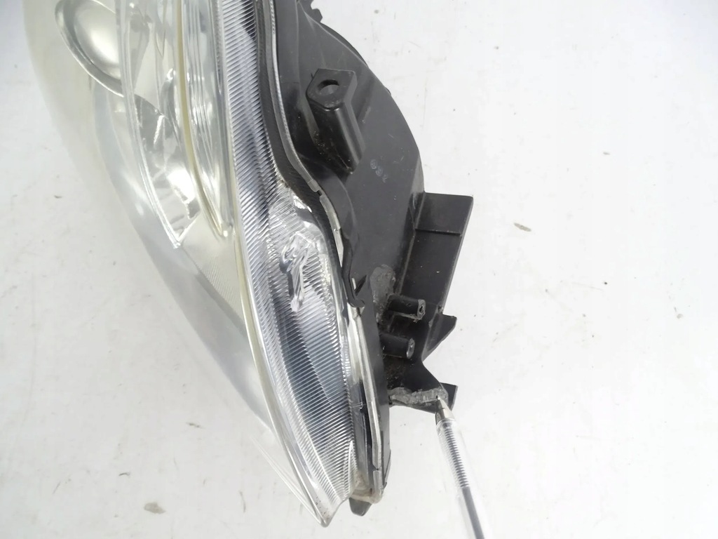 фото №8, Лампа перед передняя правая toyota prius iii 3 09-12 europa!