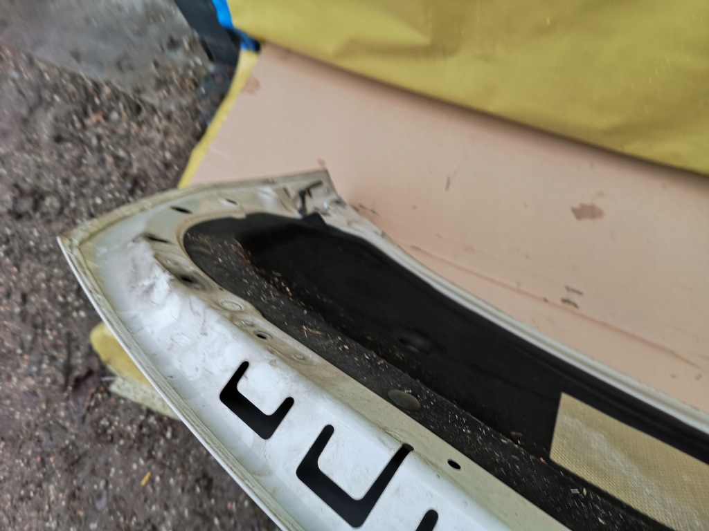 Opel astra v k 15- капот крышка двигателя комплектная цвет y40r Доставка