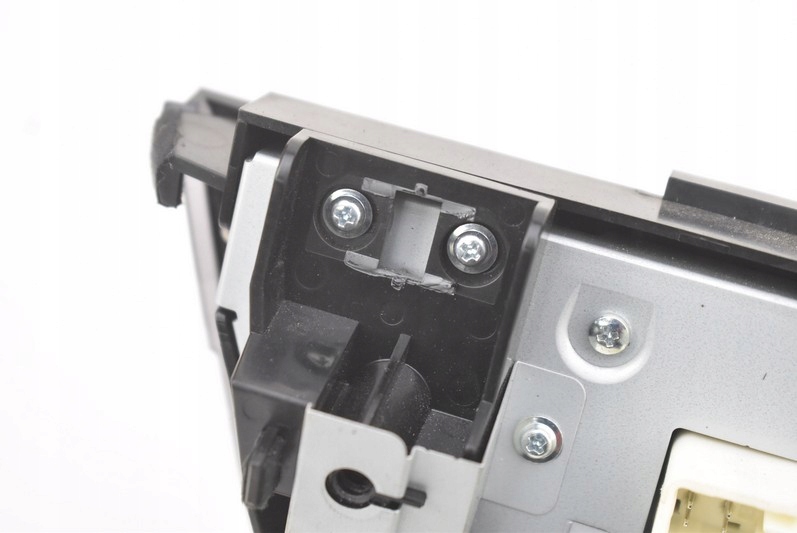 фото №12, Радио радиопроигрыватель cd телефон 86140-07071 toyota avalon xx40 13-18