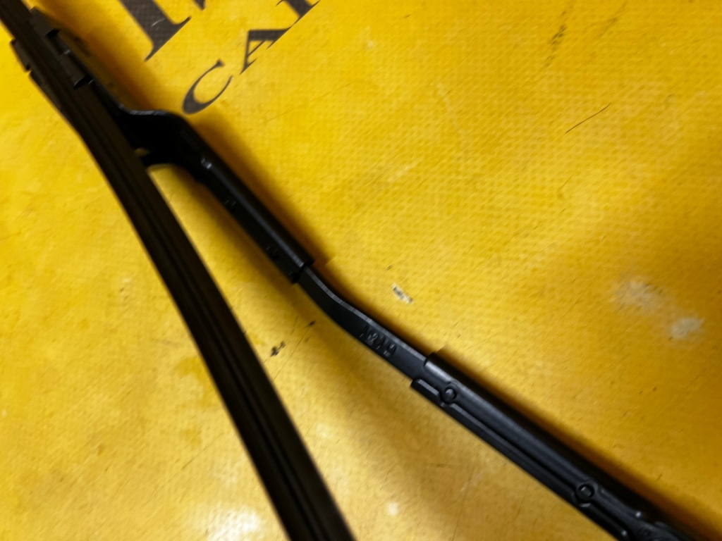 Купити Комплект важелі двірники перед subaru forester vi sl 25- eu