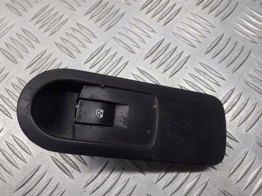 фото №1, Панель скло правий перед renault scenic ii 156013740