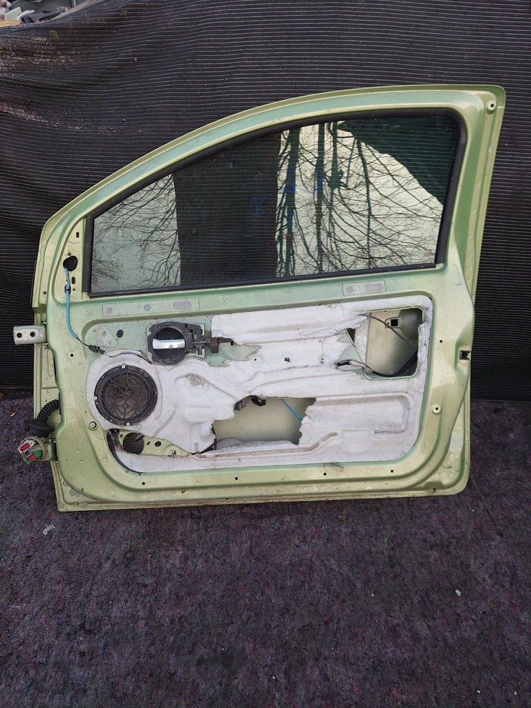 фото №8, Дверь правый правое перед citroen c2 ksyc стекло