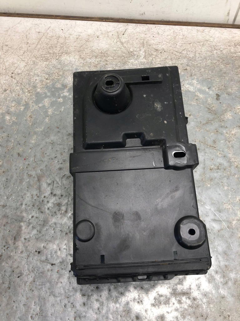 Корпус акумулятор ford kuga mk2 рестайлінг  am51-10723-af Доставка
