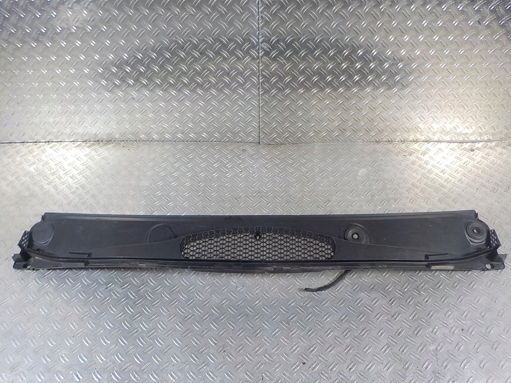 фото №1, Berlingo iii 3 08- жабо верхний