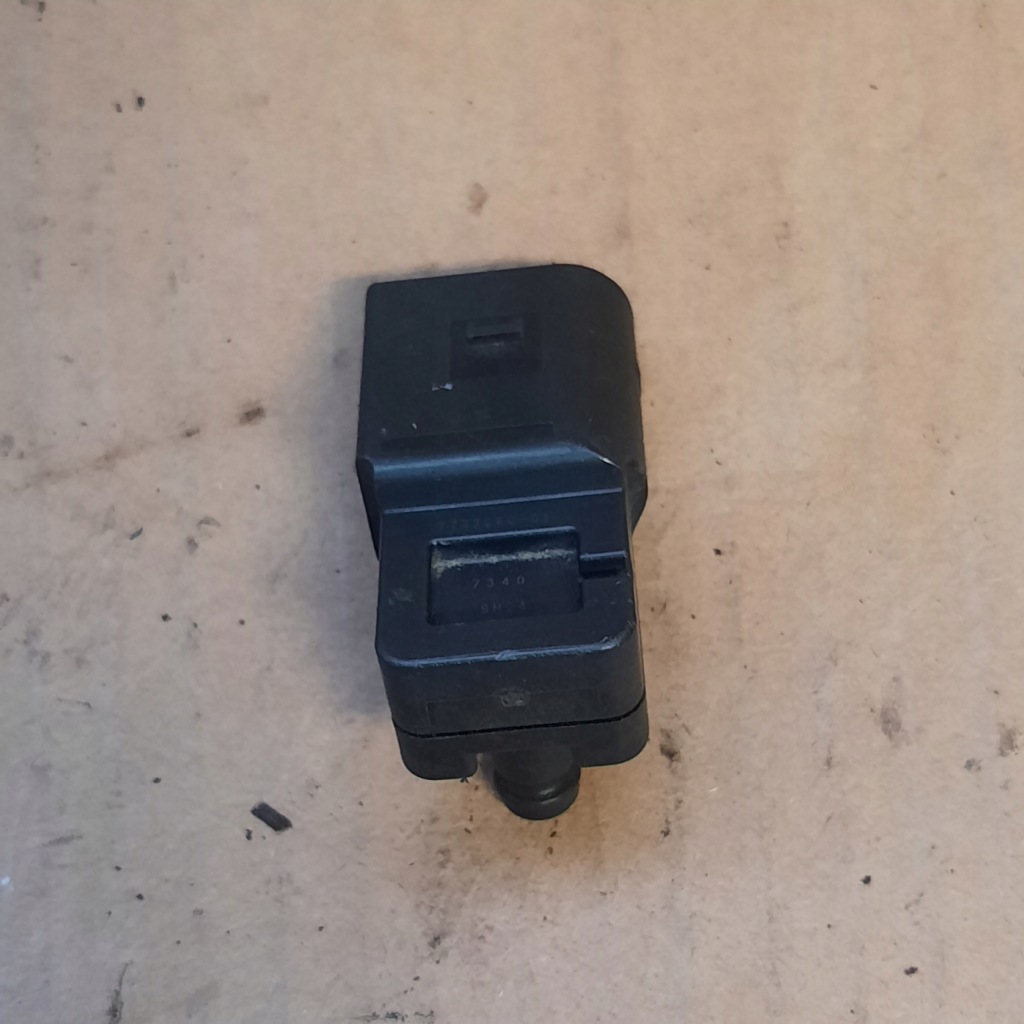 Купити Bmw оригінальний номер датчик map датчик 7792260