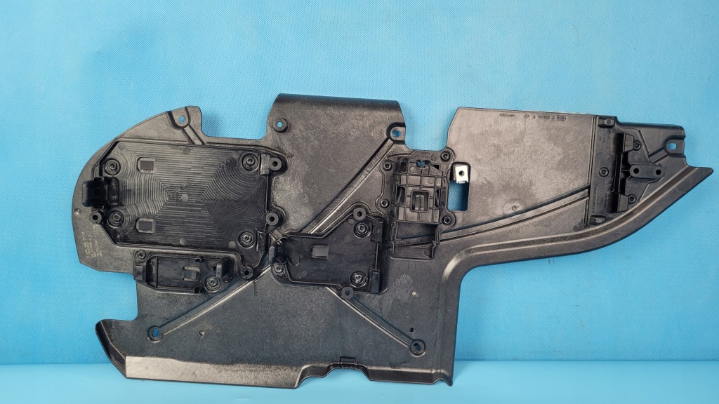 Mercedes eqe w295 350+ 23r плита шумоізоляція праве a2956803903 Ціна