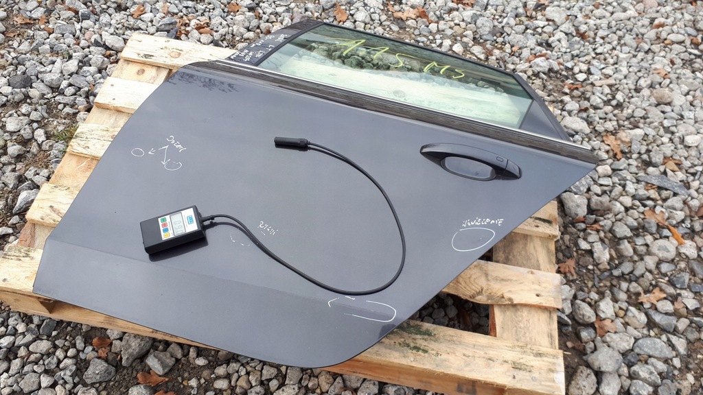 фото №1, A4 b8 s4 дверь левый задняя задние lz7l sedan