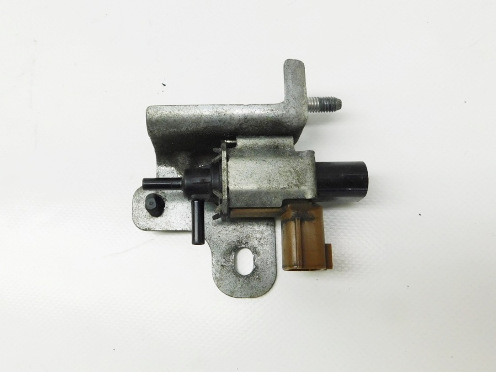 фото №1, Клапан вакуумa k5t46591 - mazda 3 bl 6 gh cx-7 2.2 mzr-cd r2aa