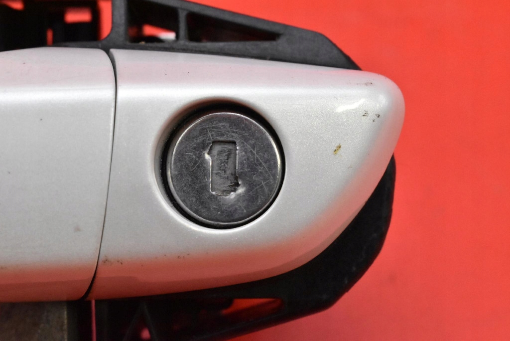 Ручка ліва перед передня kwed 9678781780 citroen ds5 12-15 Київ