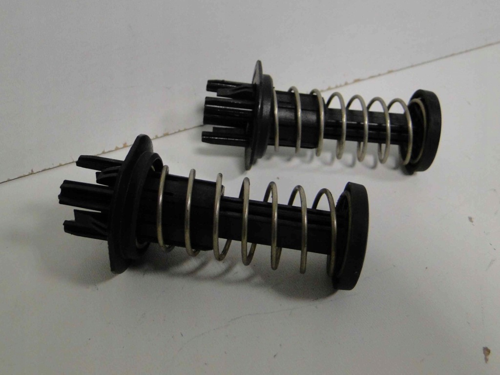 фото №4, Mercedes cls 257 w257 отбойник упругий капот