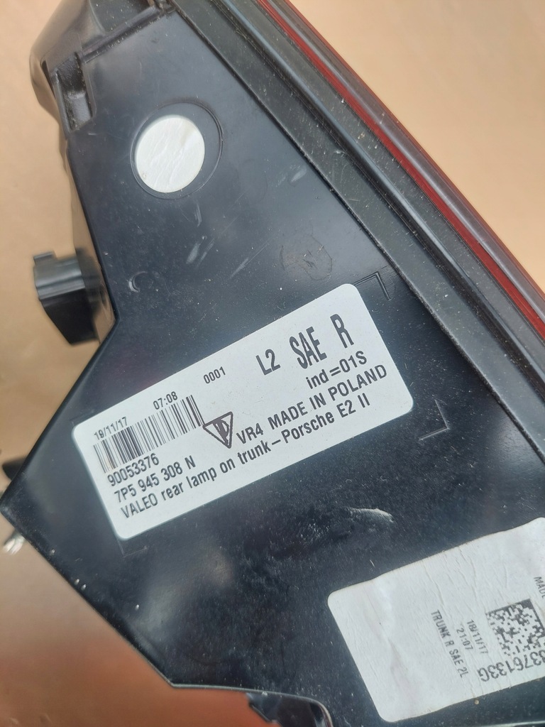 фото №6, Porsche cayenne 7p5 lift лампа задня ліва lub права usa