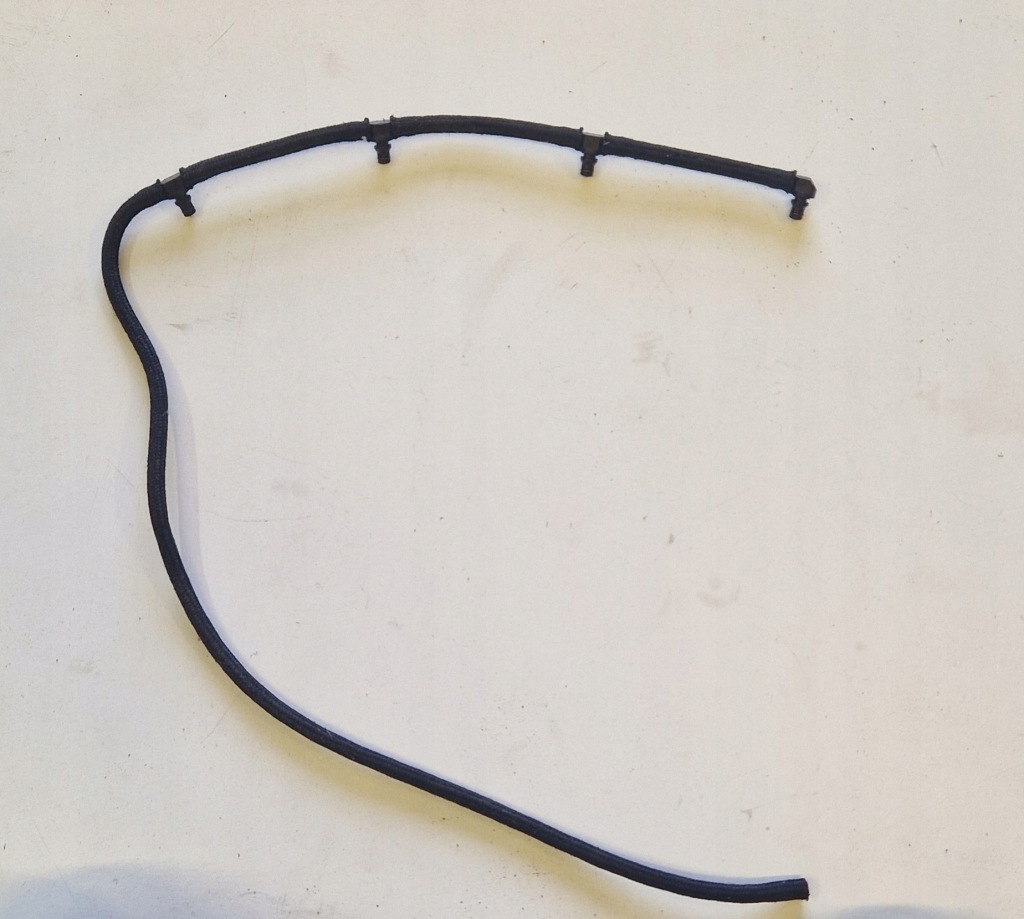 фото №1, Обратка топлива топливные форсунок bmw e83 x3 2.0d m47