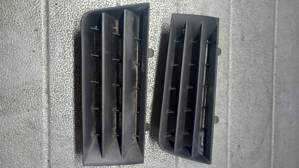 фото №1, Решітка нижня бампера передній renault megane ii 8200114156