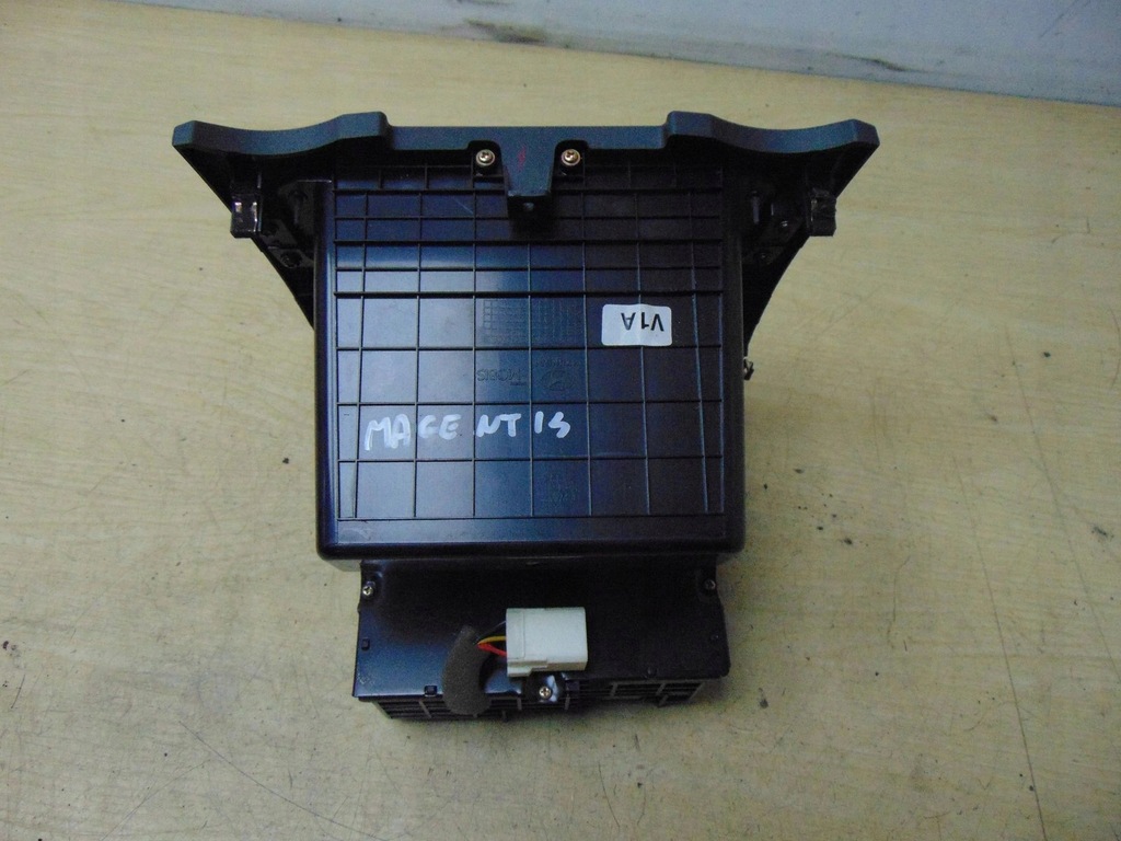 фото №3, Пепельница бардачок kia magentis ii 2006 rok