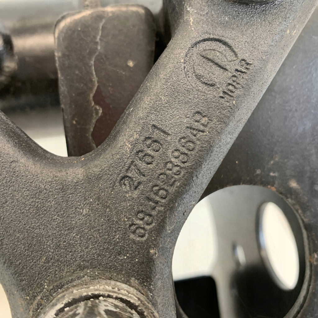 фото №12, Hak буксирувальний оригінальний задня задній балка dodge ram v 1500 6.2l trx 24r