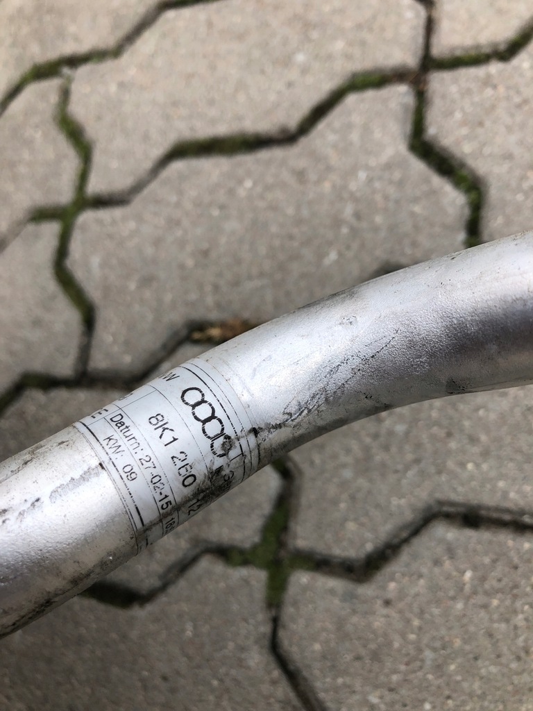 фото №6, Audi a4 b8 шланг кондиционера 8k0260707s