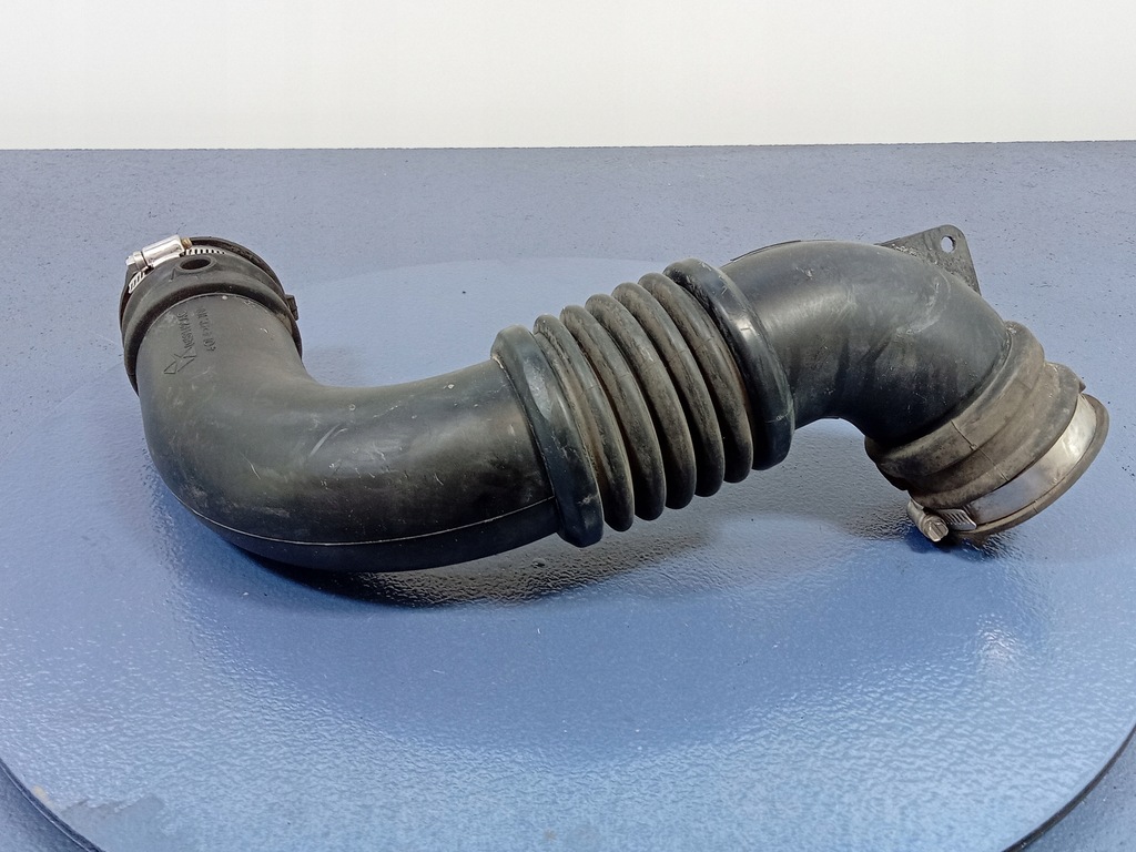 фото №1, Jeep compass i 2.4b воздухозаборник воздуха 04891621ac