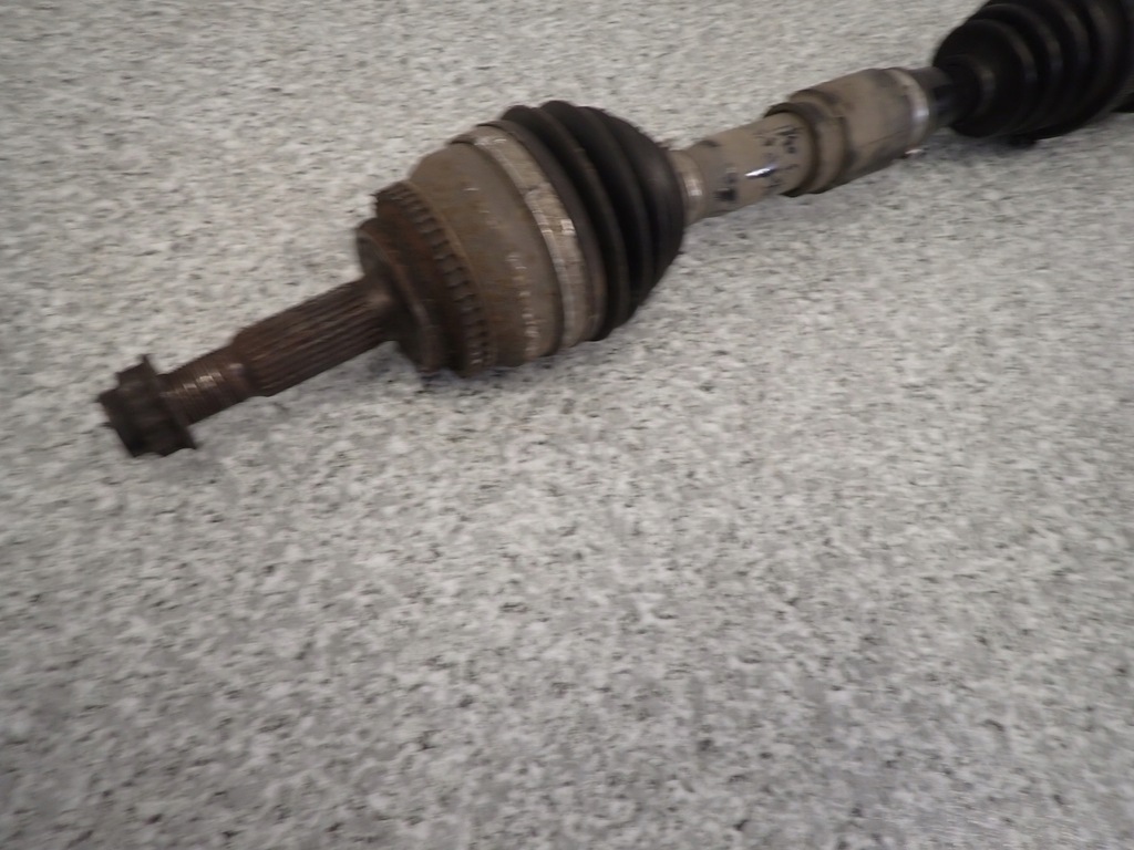 фото №8, Toyota corolla verso 2.0 d4d 04-09 приводной вал правая