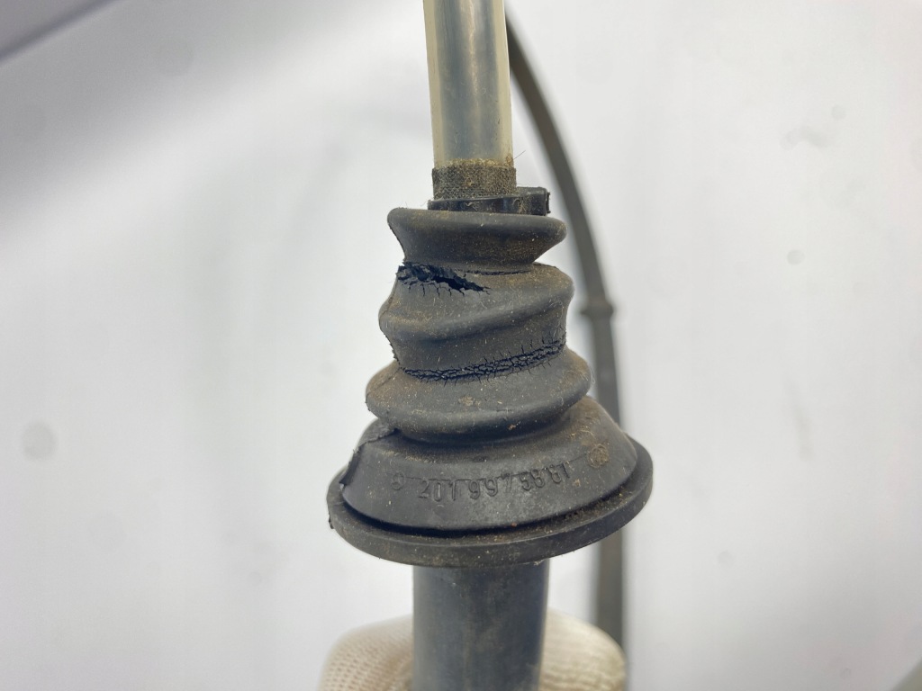 Трос спидометра mercedes w124 спидометра 1245401468 Оригинал