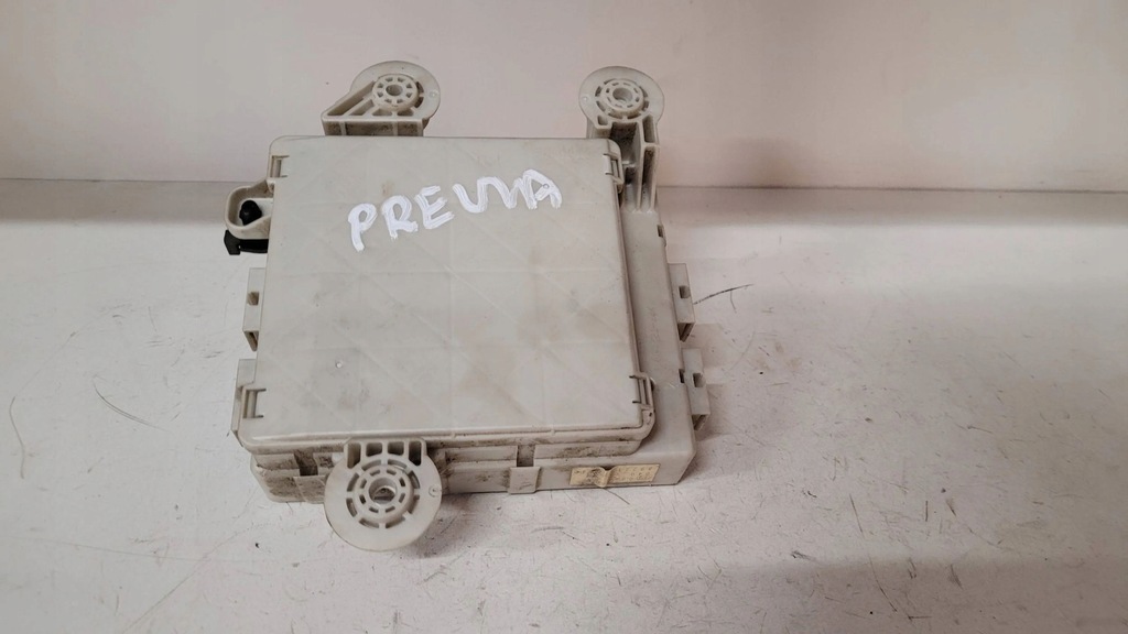 фото №7, Toyota previa xr30, xr40 ii 2001 коробка предохранителей / комплект