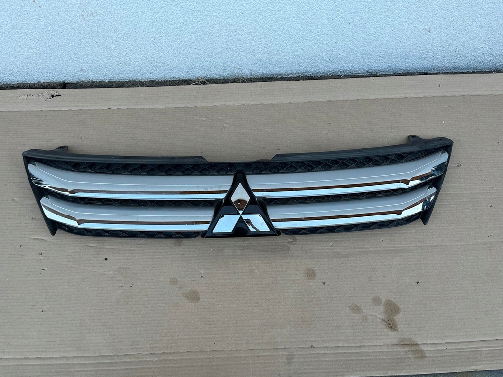 фото №1, Решётка радиатора решётка радиатора mitsubishi eclipse cross 2017 хороший