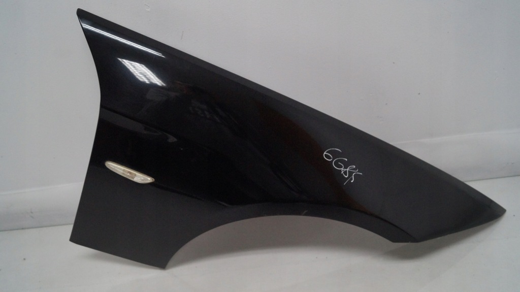 Купить Крыло  передний правый  bmw seria 3 e90 668 2007