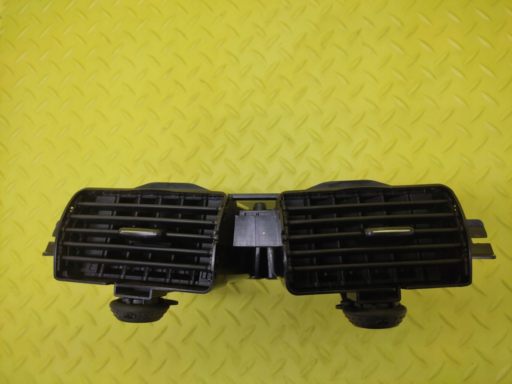 фото №1, Mercedes a-klasa решётки обдув 1688300054