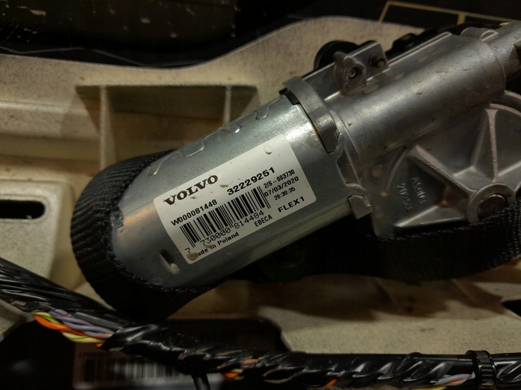 фото №12, Volvo xc60 ii задняя крышка багажника крышка багажника 19-614