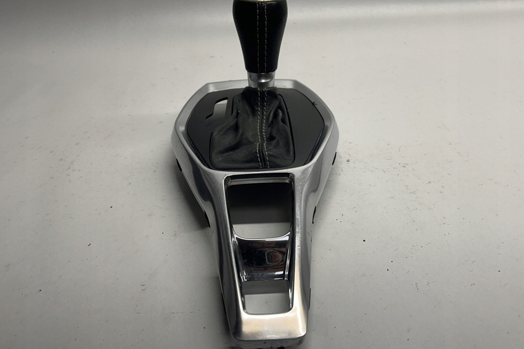 фото №9, Рамка переключения передач chevrolet camaro cabrio 23281831 6.2l бензиновый 333kw