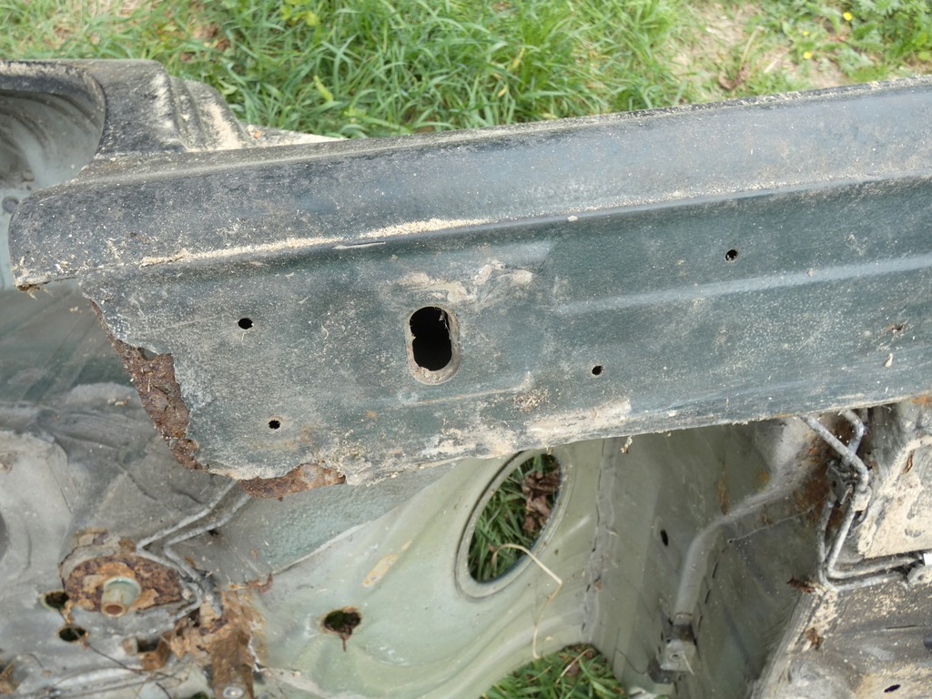 фото №6, Bmw e39 kombi чверть правий задня крила поріг скло zdrowy поріг