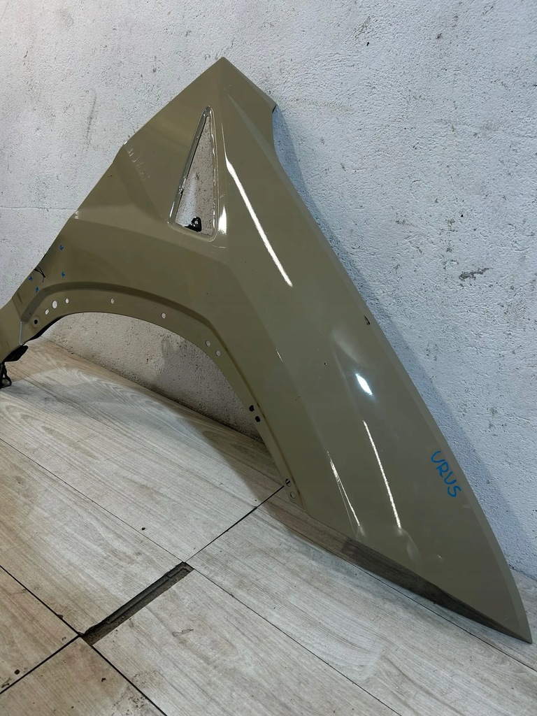 фото №7, Lamborghini urus крила правий передній