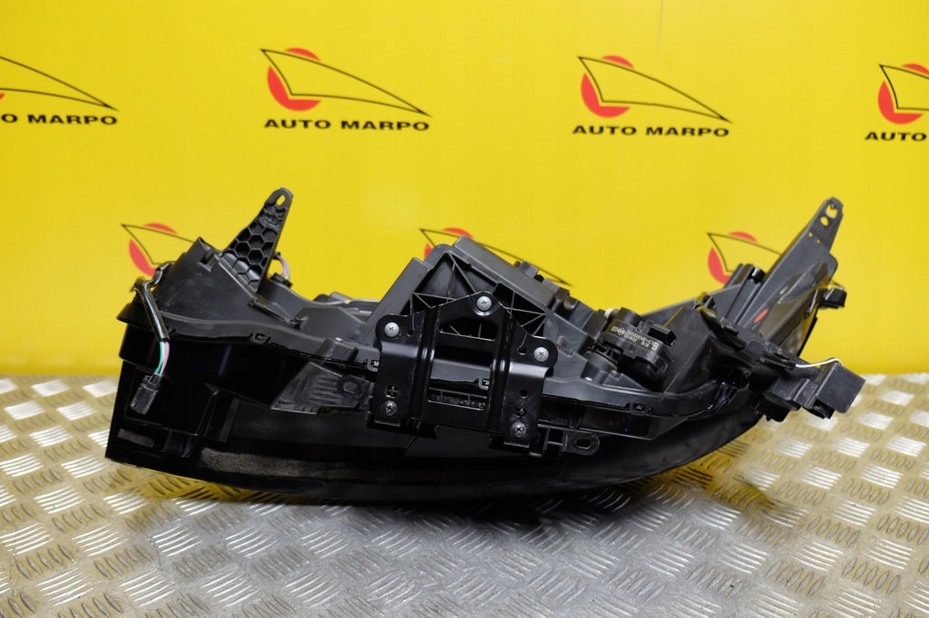 фото №13, Nissan ariya 2022- фара лампа full led права usa