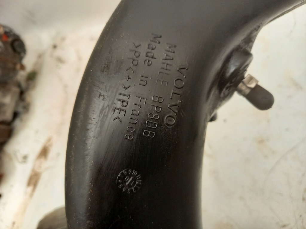 фото №10, Корпус фильтра воздуха воздухозаборник volvo xc60 2008- 2.0d