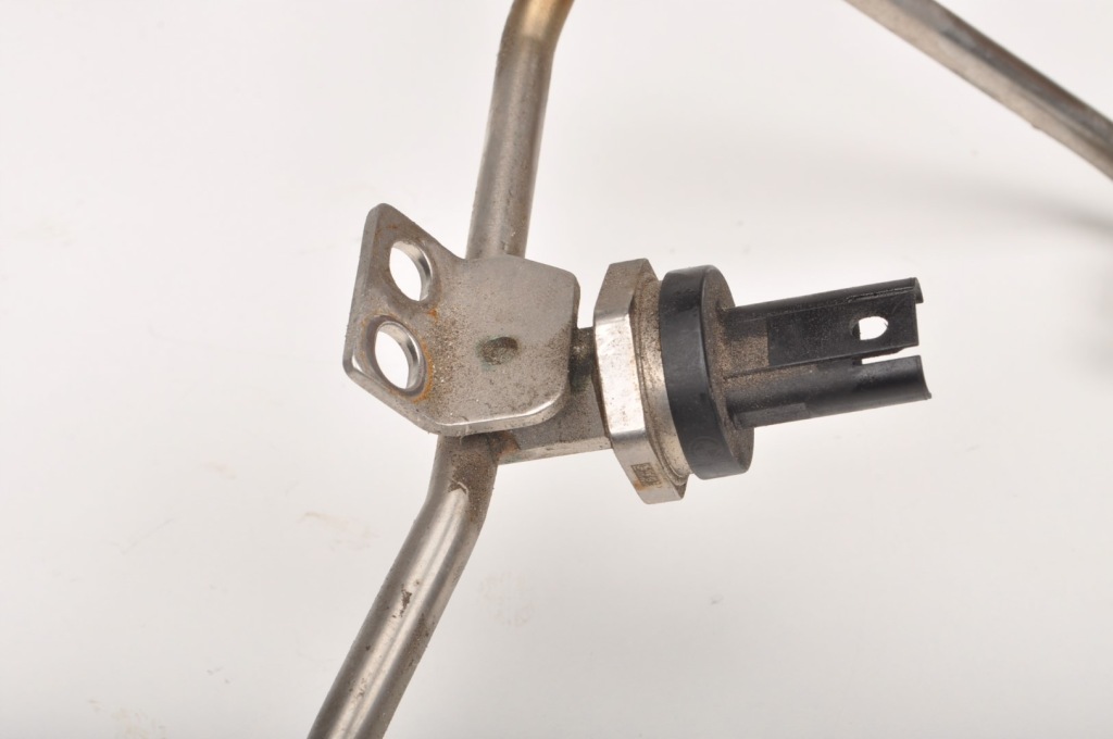 Rolls-royce wraith rr5 6.6 шланг топлива с Разборки