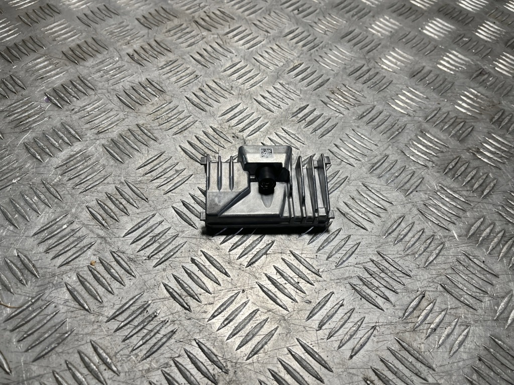 Купити Hyundai i20 3 камера асистент поперечина